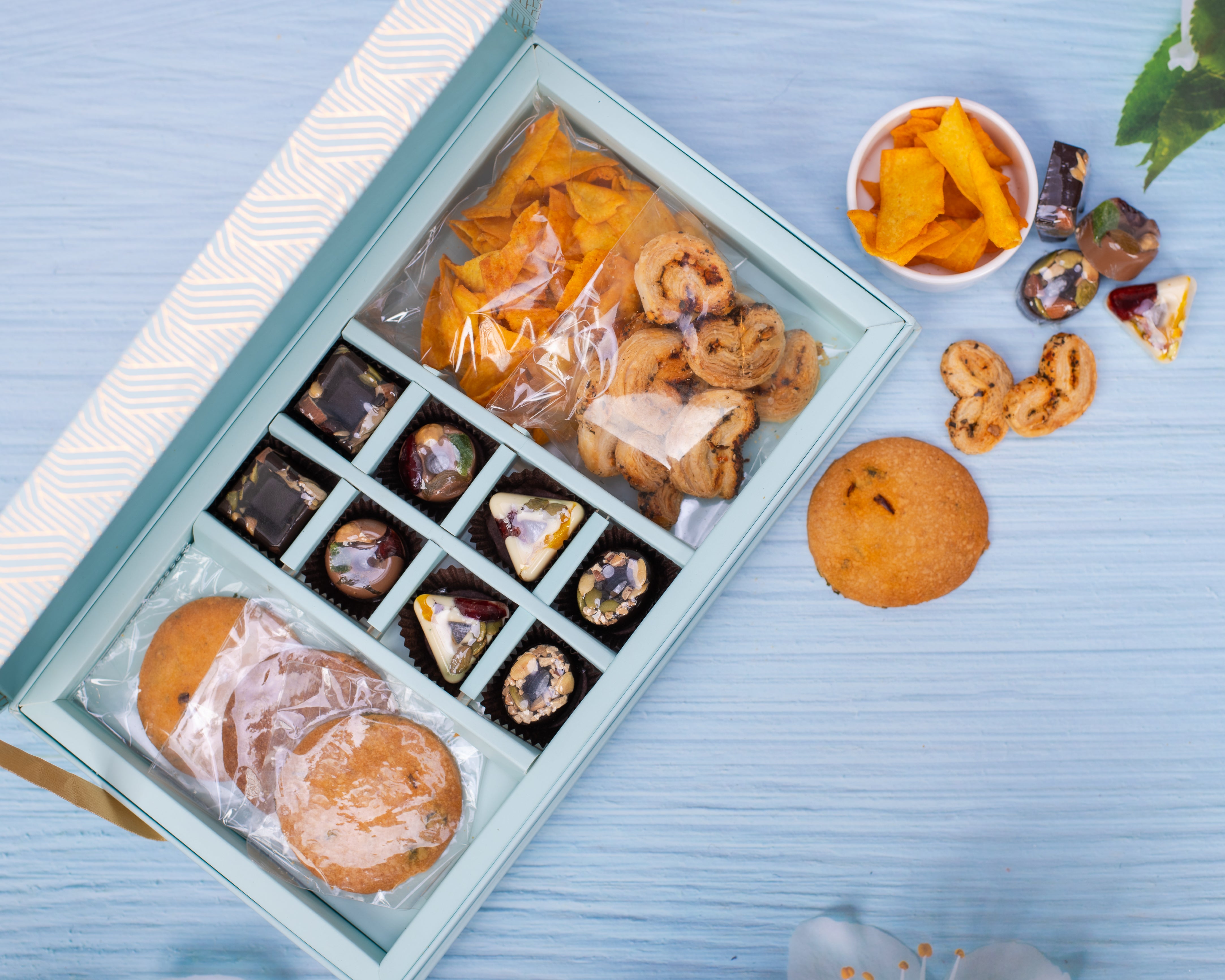 Gourmet Nibbles Hamper