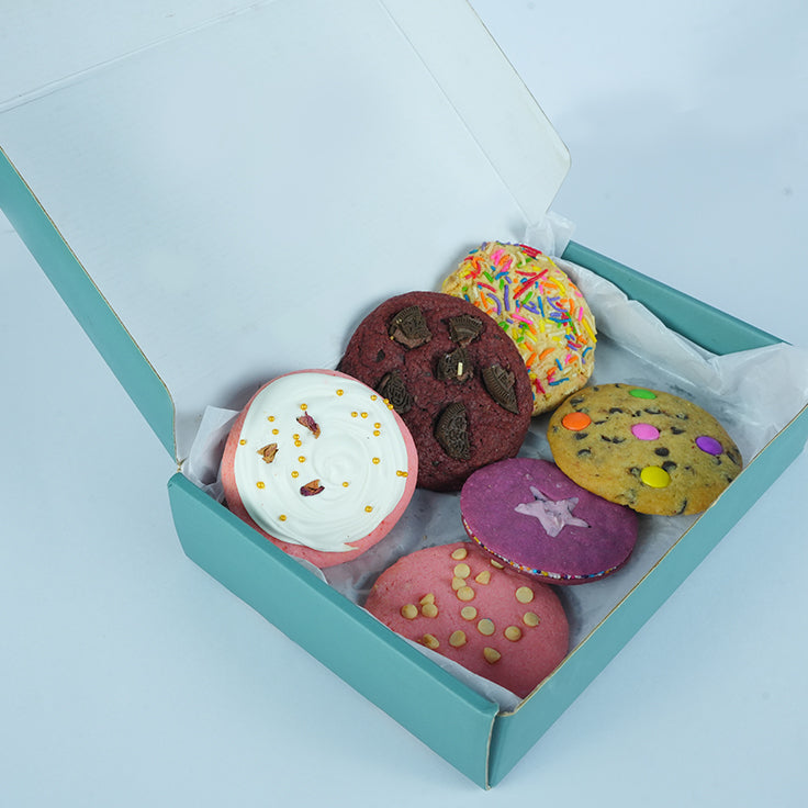 Valentine’s Cookie Box